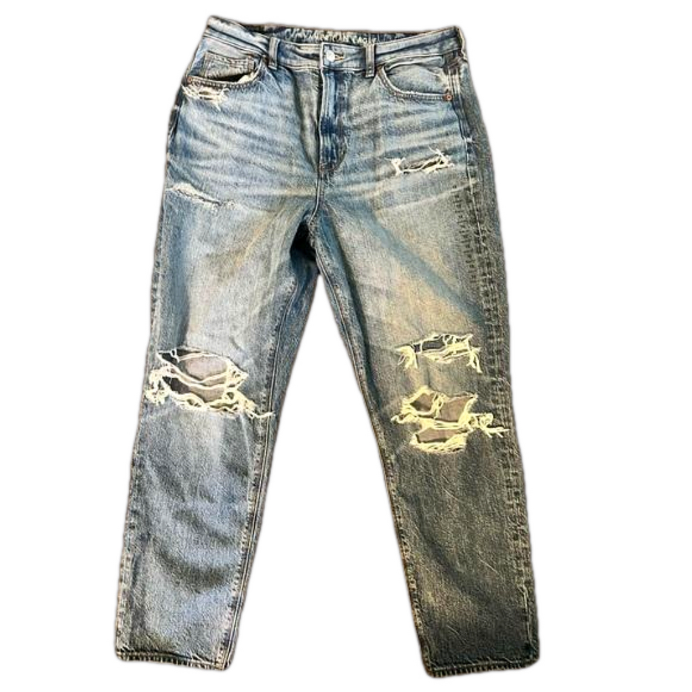 American Eagle Outfitters Distressed Blue Jeans